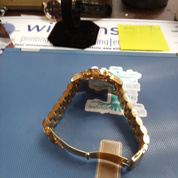 Michael Kors Man's Watch - Picture 2 of 2